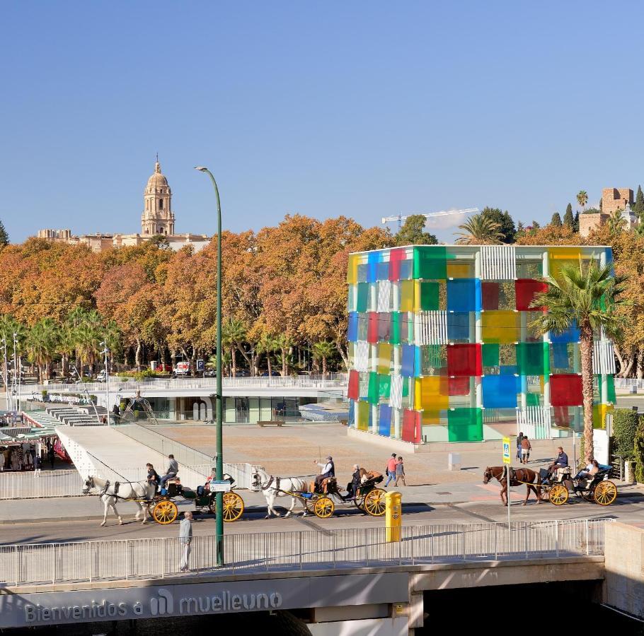 Malagueta Center&Beach Malaga Exterior photo